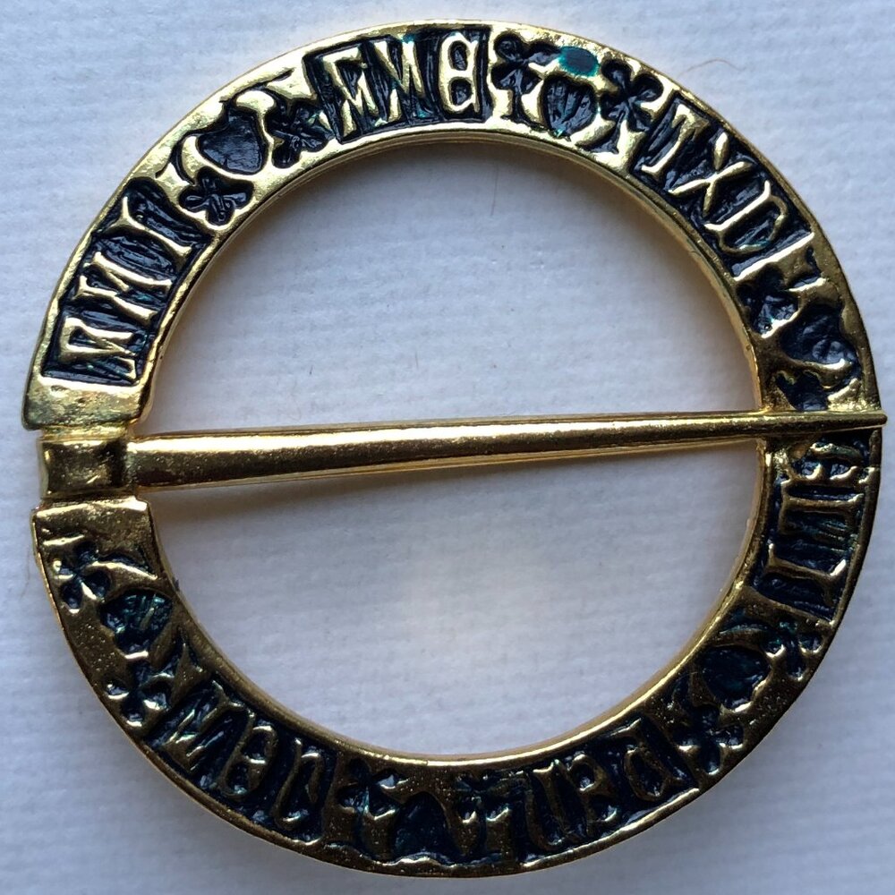 NWT  Vintage Lombardic Ring BROOCH "Ami Amet Deli Pencet" ~Think of a Friend <3